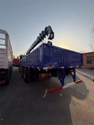 360 Degrees Cargo Truck Mounted Crane HOWO Nx 6x4  351-430HP Horsepower